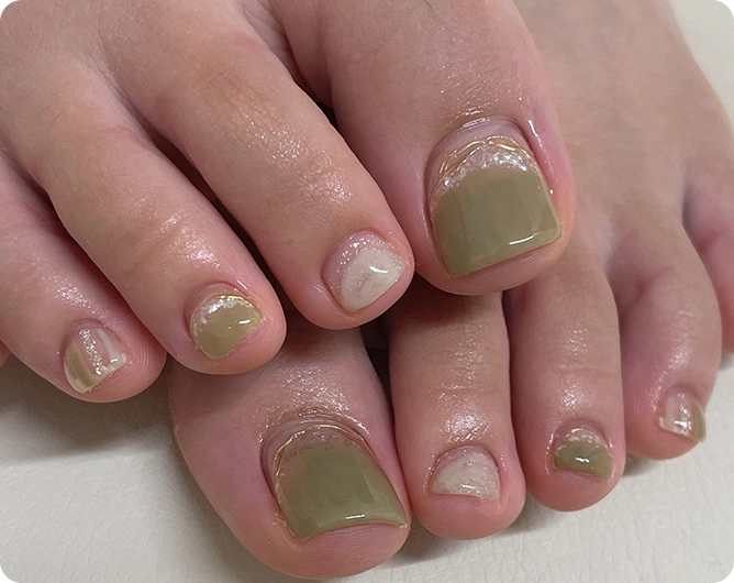 烏丸御池の自爪に優しいジェルネイルサロンPlaisir-Nail-｜削らないパラジェルで薄い爪・二枚爪・弱い爪も安心してネイルを楽しめる大人女性向けネイルサロン