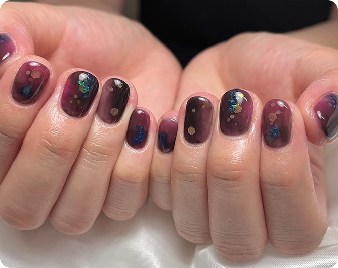 烏丸御池の自爪に優しいジェルネイルサロンPlaisir-Nail-｜削らないパラジェルで薄い爪・二枚爪・弱い爪も安心してネイルを楽しめる大人女性向けネイルサロン