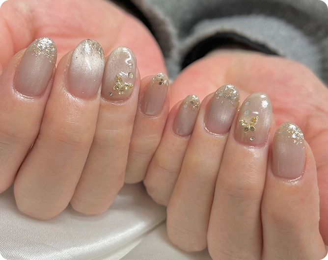 烏丸御池の自爪に優しいジェルネイルサロンPlaisir-Nail-｜削らないパラジェルで薄い爪・二枚爪・弱い爪も安心してネイルを楽しめる大人女性向けネイルサロン