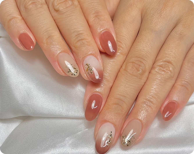 烏丸御池の自爪に優しいジェルネイルサロンPlaisir-Nail-｜削らないパラジェルで薄い爪・二枚爪・弱い爪も安心してネイルを楽しめる大人女性向けネイルサロン